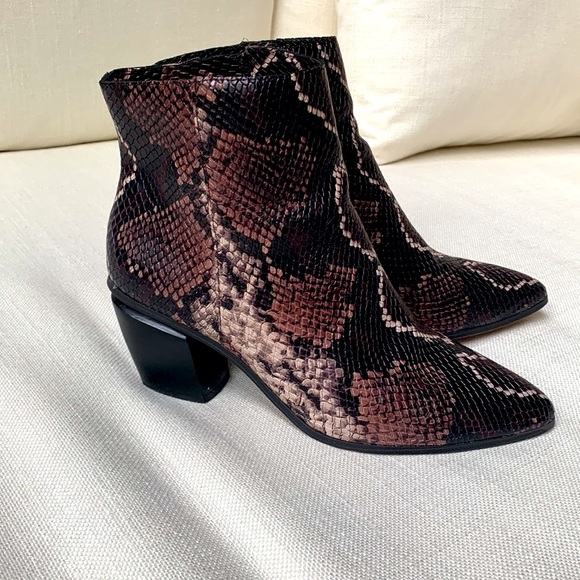 Vince Camuto Snake Skin Booties 7.5 Cowboy Boots - Picture 2 of 8